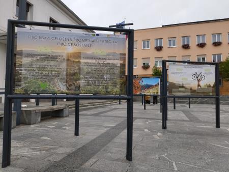 Plakatna razstava na Trgu svobode