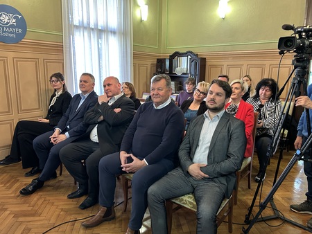 Gostje na podpisu pogodbe